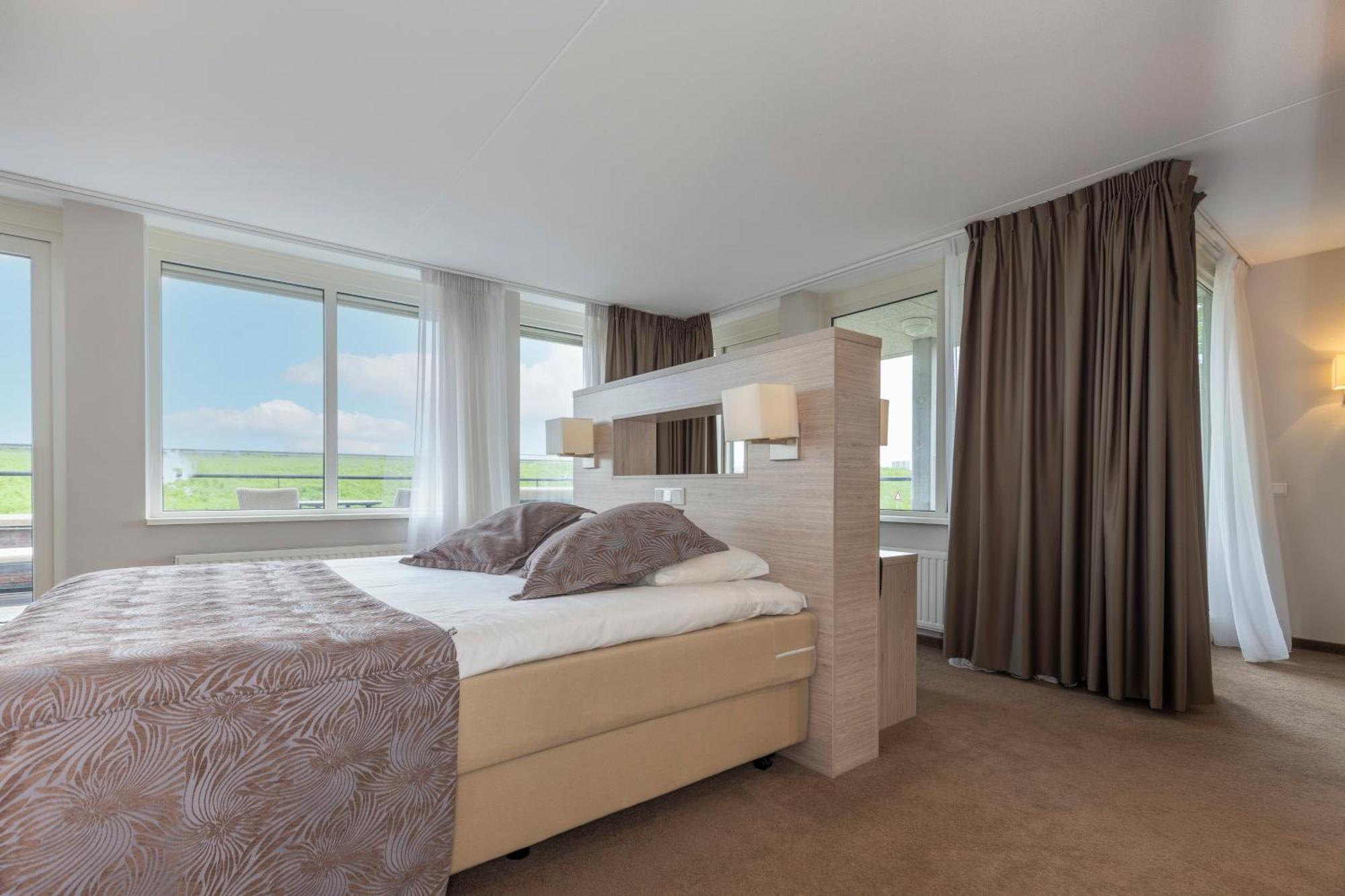 Fletcher Wellness-Hotel Kamperduinen 캄퍼란트 외부 사진